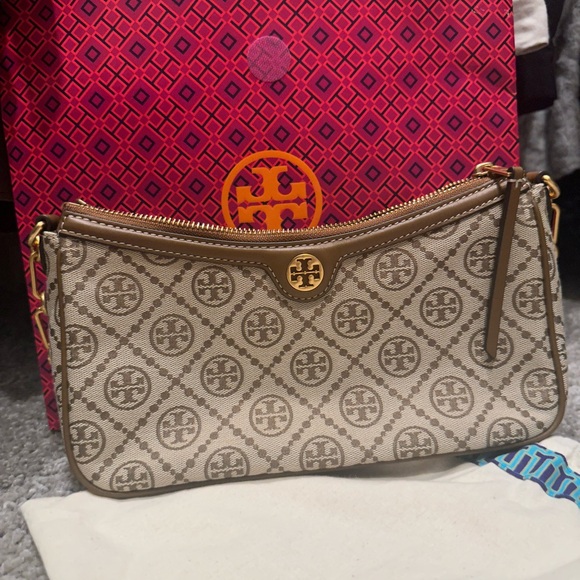 SOLD - Picture 1 of 4